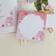 Charger l&#39;image dans la galerie, Sakura Milk Memo Pad
